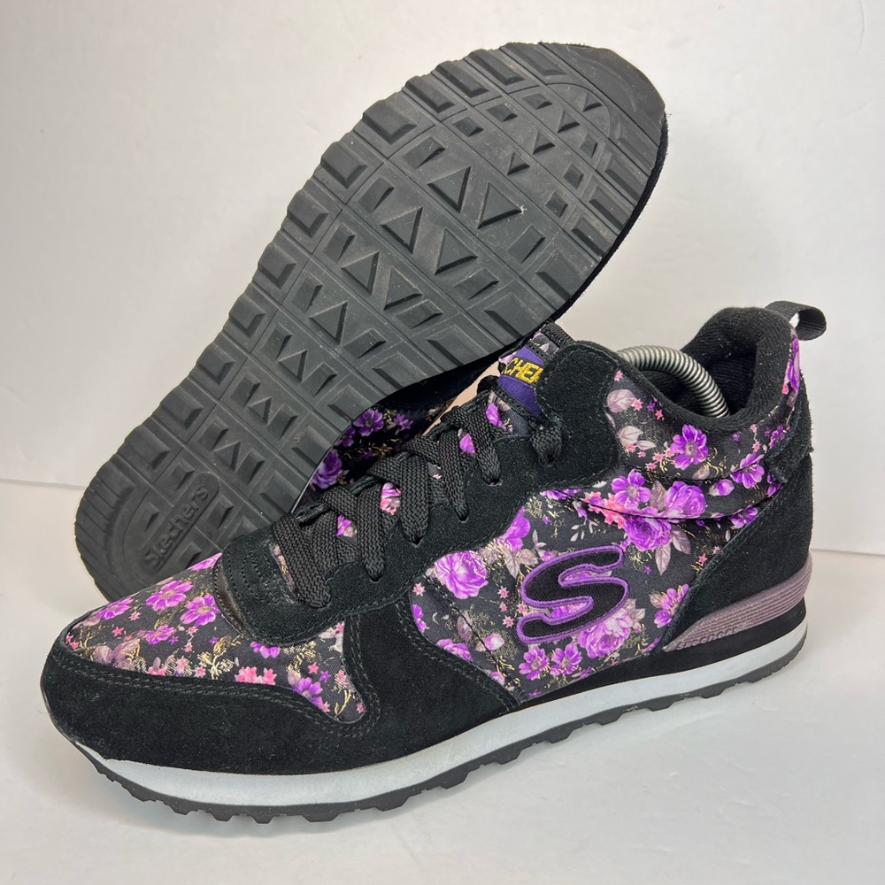 Skechers Wmns 11 - OG85 Hollywood Rose Built-in Wedge Mid-Top Running Sneakers